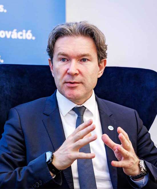 Jakab Roland, a HUN-REN vezérigazgatója, fővédnök