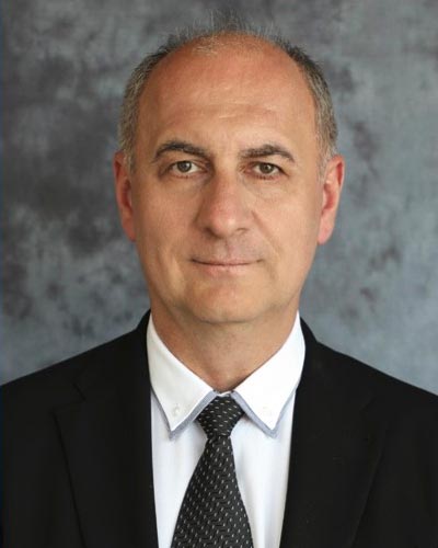 Tóth Zsolt, a Magyar Medikai Gyártók és Szolgáltatók Akkreditált Innovációs Klaszter (MediKlaszter) ügyvezető főtitkára Tóth Zsolt, a Magyar Medikai Gyártók és Szolgáltatók Akkreditált Innovációs Klaszter (MediKlaszter) ügyvezető főtitkára